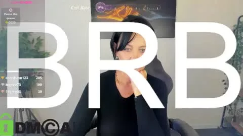 Poză cu sara_devills